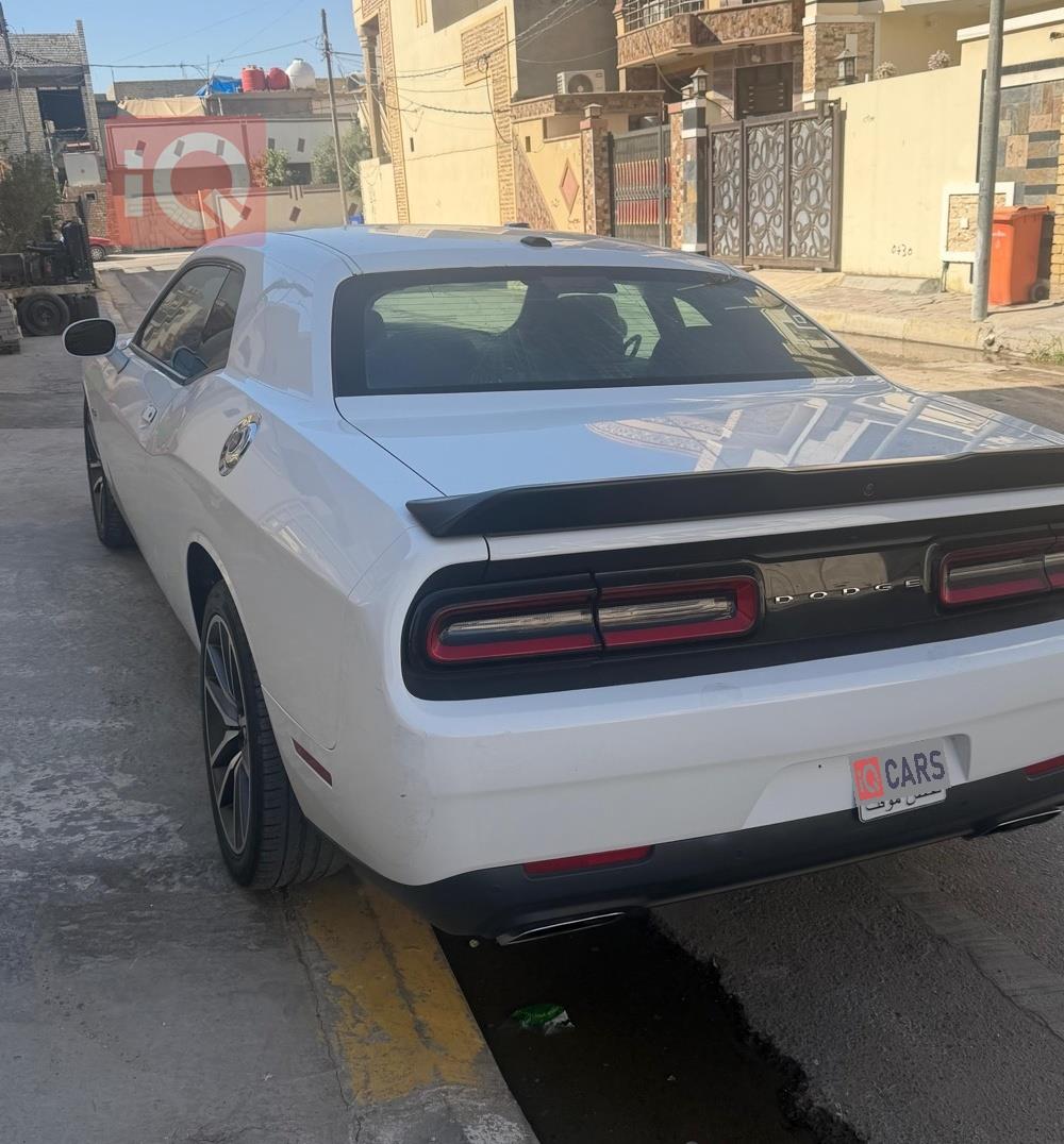 Dodge Challenger